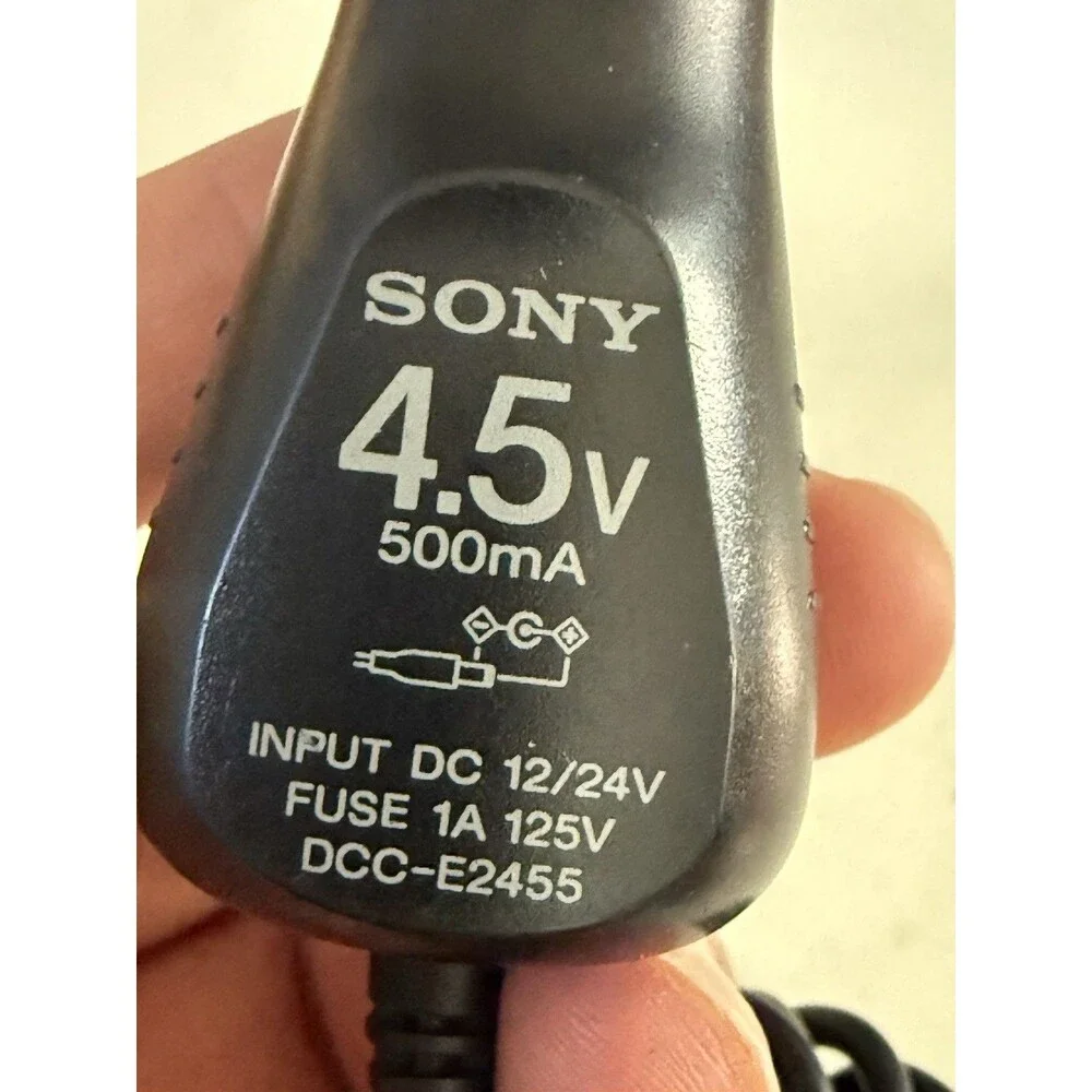 Sony 4.5V 500mA Car Charger